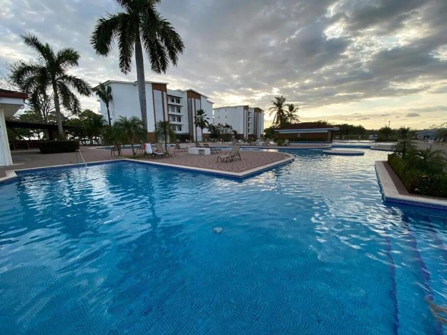 Condo Jaco Bejuco Frente Al Mar Y Casa Con Piscina Exterior photo